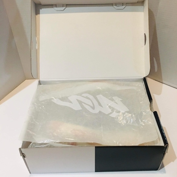 Jordan Zion 1 Carbon Green- Black - Picture 5 of 8